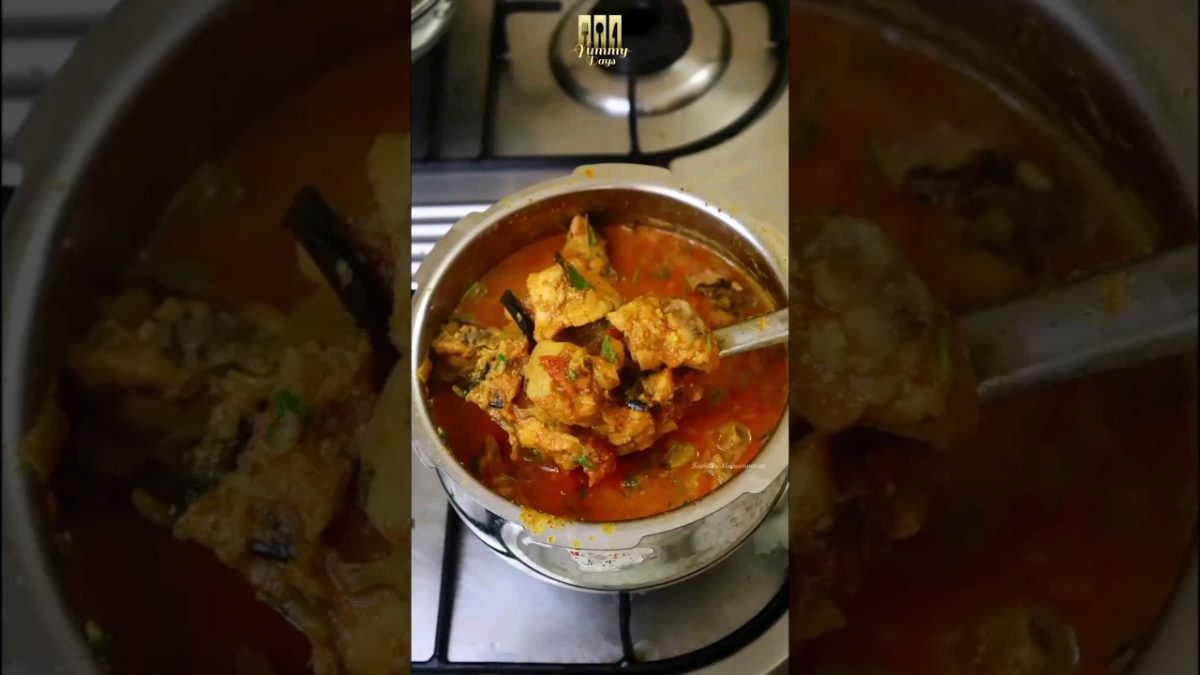 வீடே மணக்கும் சிக்கன் குழம்பு குக்கர்ல பண்லாமா #chicken #recipe #shortsfeed #shorts #shortsvideo