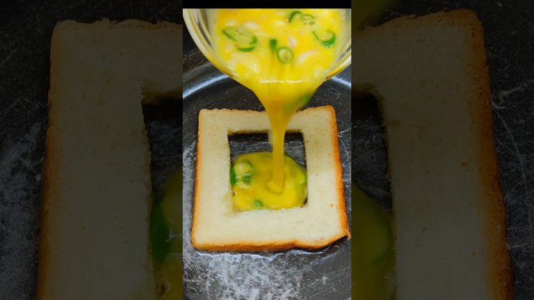 So delicious world best yummy egg bread recipe #shortvideo #food #cooking #shortsfeed #shortsvideo