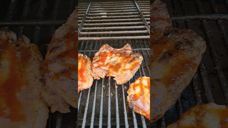 Grilled sweet BBQ pork chops 😋  Friday.#seaside #bbq #food