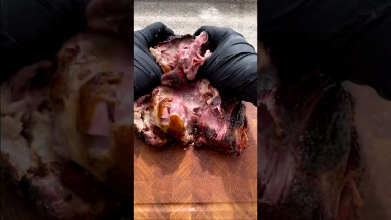 Zartes und köstliches Pulled Pork – ein echter Klassiker auf jeder BBQ-Party! Hier fi…