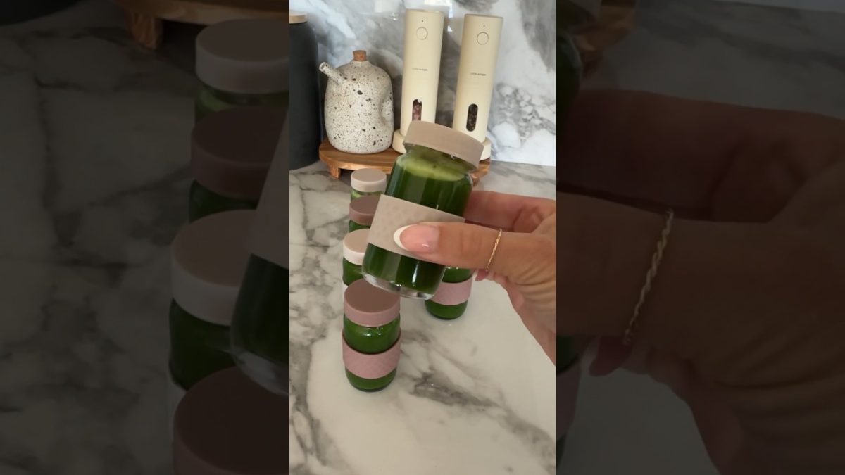 anti-inflammatory wellness shots cause this summer has been 🥵 and I ate too many chips 🤭 recipe⬇️