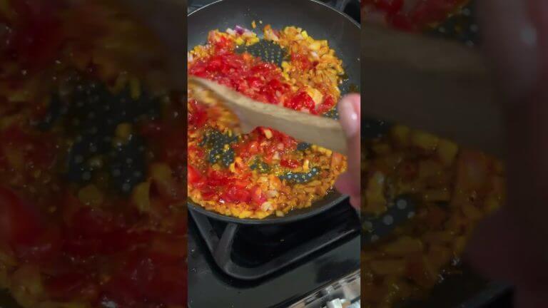 Lentejas con Paticas de Cerdo y Salchichas #sabadosconadriana