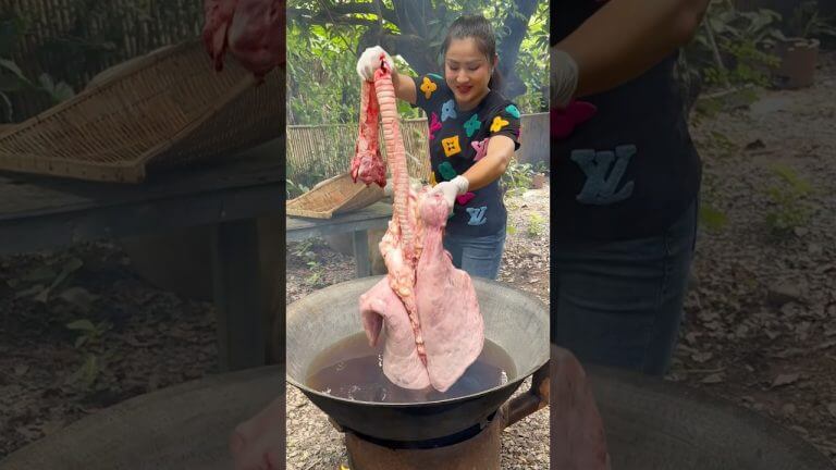 Yummy beef lungs cooking 👩‍🍳😋