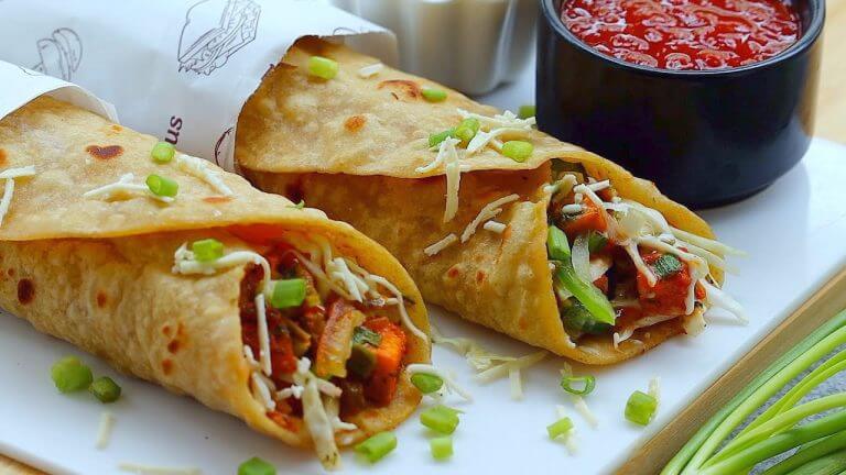 ఉదయాన్నే పిల్లల టిఫిన్ లంచ్ బాక్స్ లోకి త్వరగాఅయిపోయే👉Easy & Healthy Chapathi Roll😋 Lunch Box Recipe