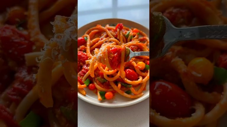Fresh Pici Pasta with Red Wine #Recipe #pastarecipe #recipeshare #tomatosauce #cookwithme