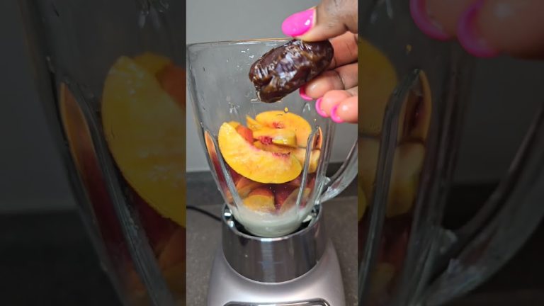 Mouthwatering Triple-Fruit Smoothie Recipe #shorts  #smoothierecipes