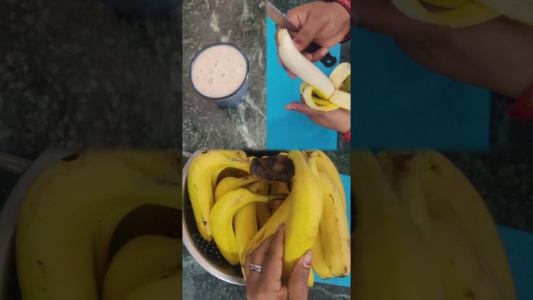 कैल्शियम की कमी दूर करे बनना शेख। #indianfood # kuposhit bacchon ko pilaen# banana shake
