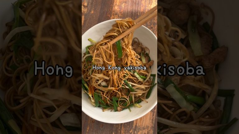 Hong Kong Yakisoba! #chinesefood #hongkong #noodles #lunchideas #quickrecipe