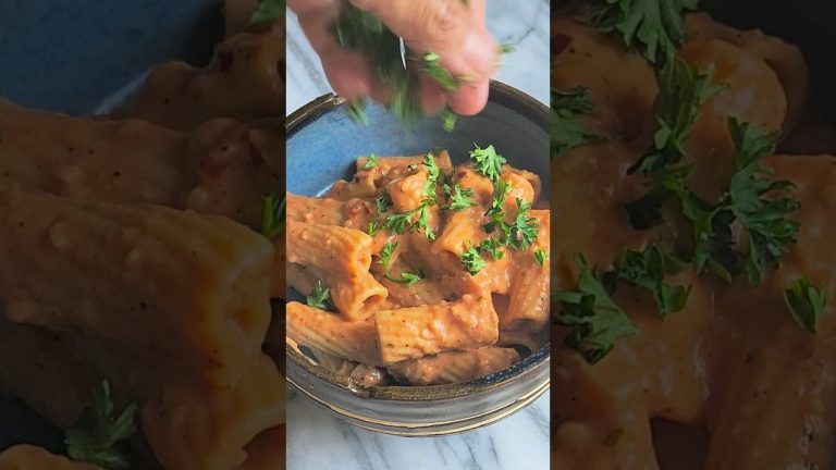 Pasta in Pink Pasta Sauce recipe in the description.