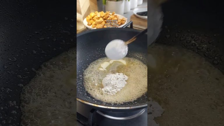 Super Delicious chicken and Broccoli macaroni Cheese 😋😋😋#shorts