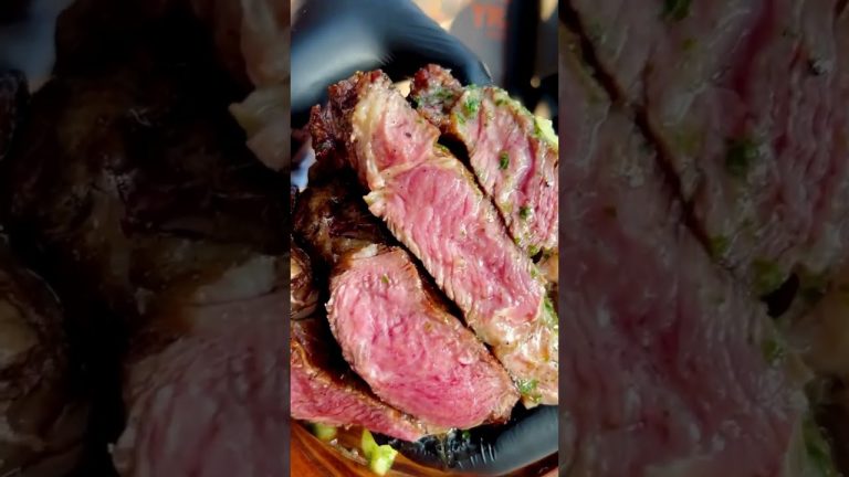 Сочные стейки на гриле