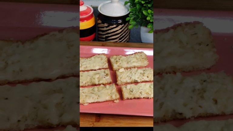 Trending recipe of garlic bread 🥪🍞#trending #viral #shorts #food