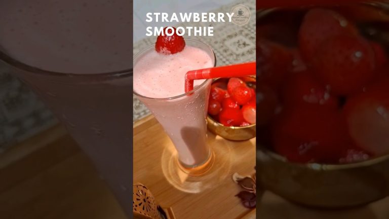 Strawberry Smoothie | Healthy Breakfast | High Protein | No Sugar | #shorts #shortsfeed