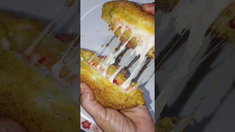 Make the BEST Burgers Ever with This Simple Recipe 🍔🙂😊. #shorts #burgers