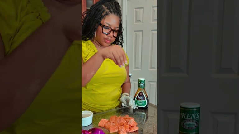 Balsamic Vinaigrette Salmon Kabobs | SEAFOOD RECIPE | GRILLING SEASON