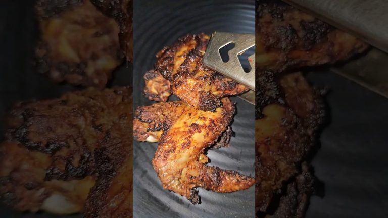 No Oil Spicy CHICKEN WINGS – Air Fryer Recipe Ep1 #payeldeshmukh #shortvideo #airfryer #ytshorts