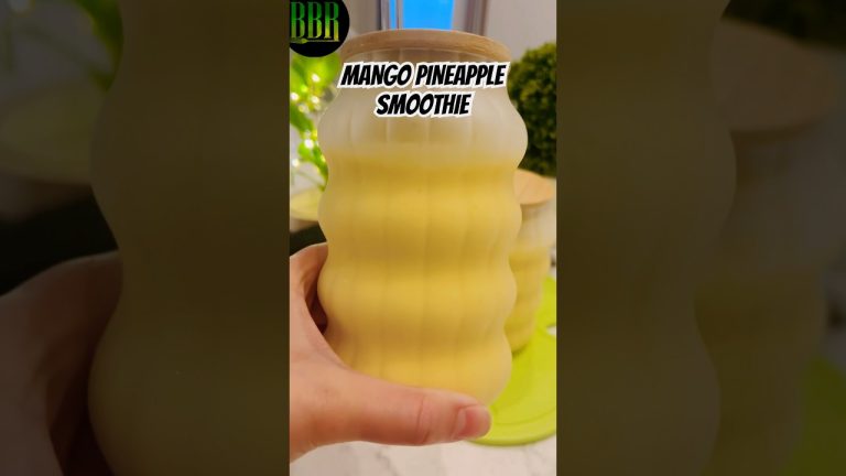 Viral smoothie #shorts #ytshorts #youtubeshorts #viralvideo #drink #healthy #reels #food #fruit