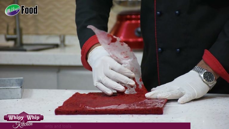 PERFECT RED VELVET SWISS ROLL RECIPE| MOUTH-MELTING SOFT SWISS ROLL BY MILKYZ FOOD