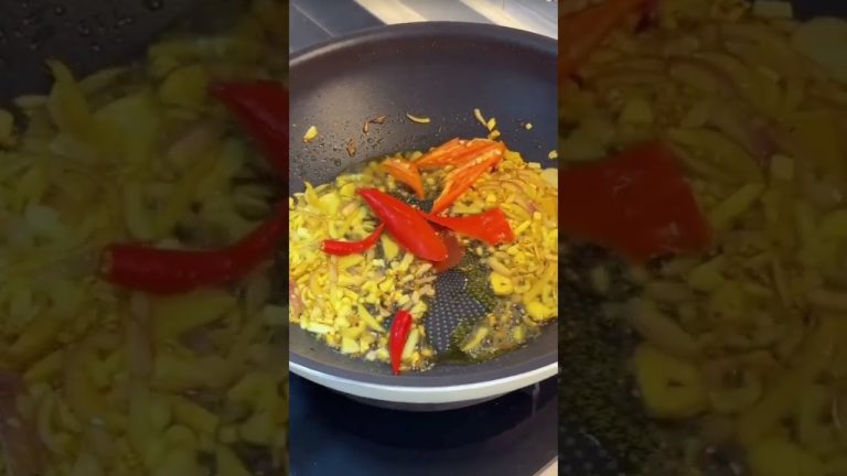 Fish Recipe #trendingshorts #food #chinsesefood #seafoodrecipes #cooking