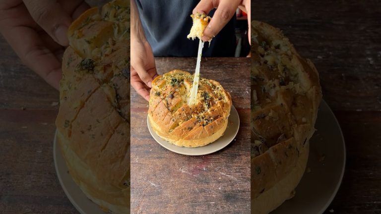 Cheesy pull apart garlic bread recipe from scratch! (Baking bread) #shorts