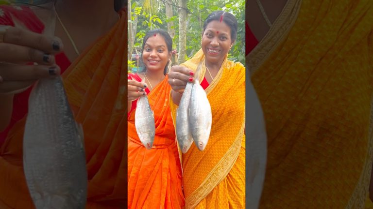 ইলিশ ভাপা বানানোর সহজ ও সঠিক পদ্ধতি | Ilish Bhapa Recipe #fish #shorts