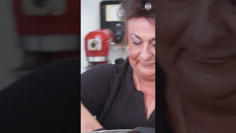 Guy does NOT believe her 😅 #DDD