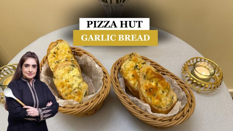 Mazaedar Pizza Hut Style Garlic Bread Recipe🥖✨️🤩| #pizza Hut #garlicbread By Chef #sumera #food