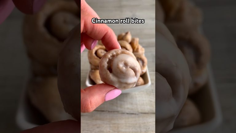 Are these the cutest cinnamon rolls ever? 🥹 #easyrecipe #tutorial