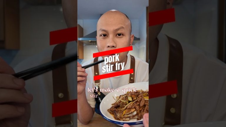 Quick pork stir fry with simple seasoning and both protein and greens! #homecook #tofu #pork #celery