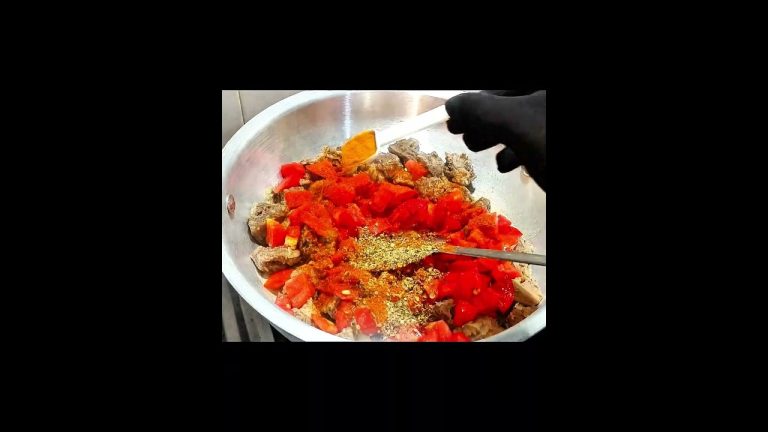 karahi Gosht recipe #beefkarahi #muttonkarahi #kadai #viralshort #shorts