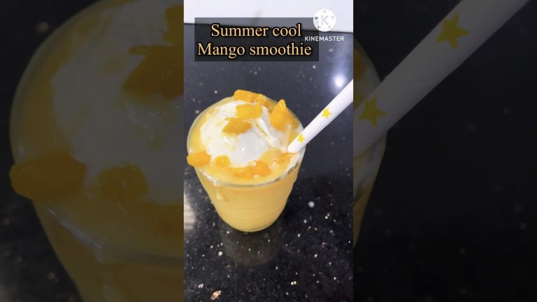 Summer Cool mango smoothie🥭#summerdrink #smoothie #mangosmoothie #shorts @sakkathshravya