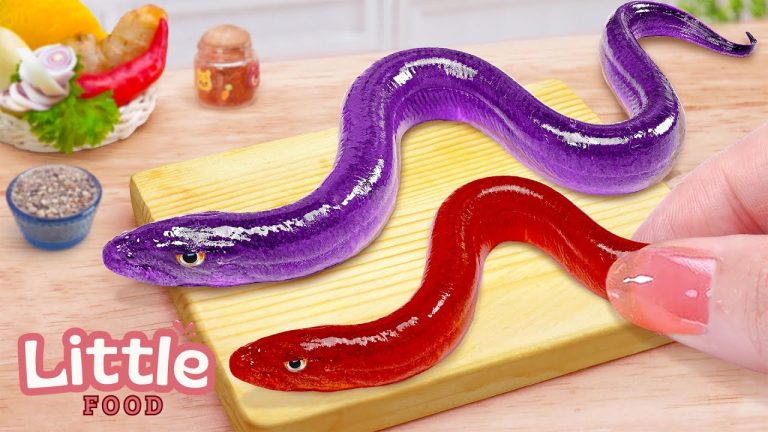 Seafood Recipes 😍🌊 秘伝の泥焼きウナギレシピ | 美味しいシーフード料理 ❤️ リトルフードクッキング