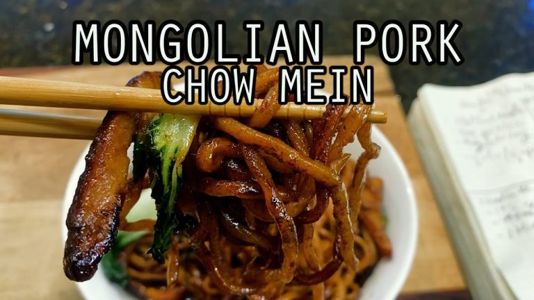 Woo Can Cook | Crispy Mongolian Pork Chow Mein #food #cooking #recipe #chinesefood