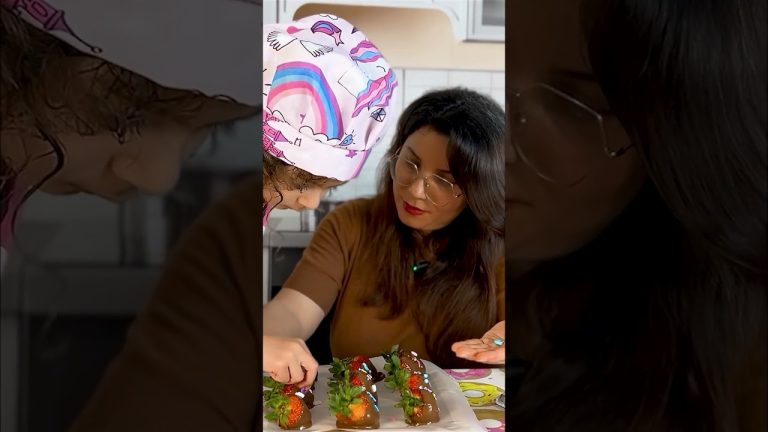 How to Make Perfect Chocolate Strawberries at Home