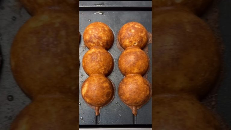 Honey Glazed Cheese Doughnuts at Roe Restaurant