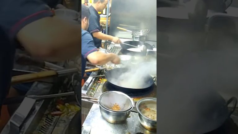 #sushii #seafood #streetfood #sushistyle #fish #cooking #sushi #seafoodrecipes