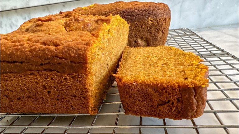 Gluten-Free Pumpkin Bread, Chia Pudding & Cardamon-Chocolate Smoothie (all 3 recipes in one video)