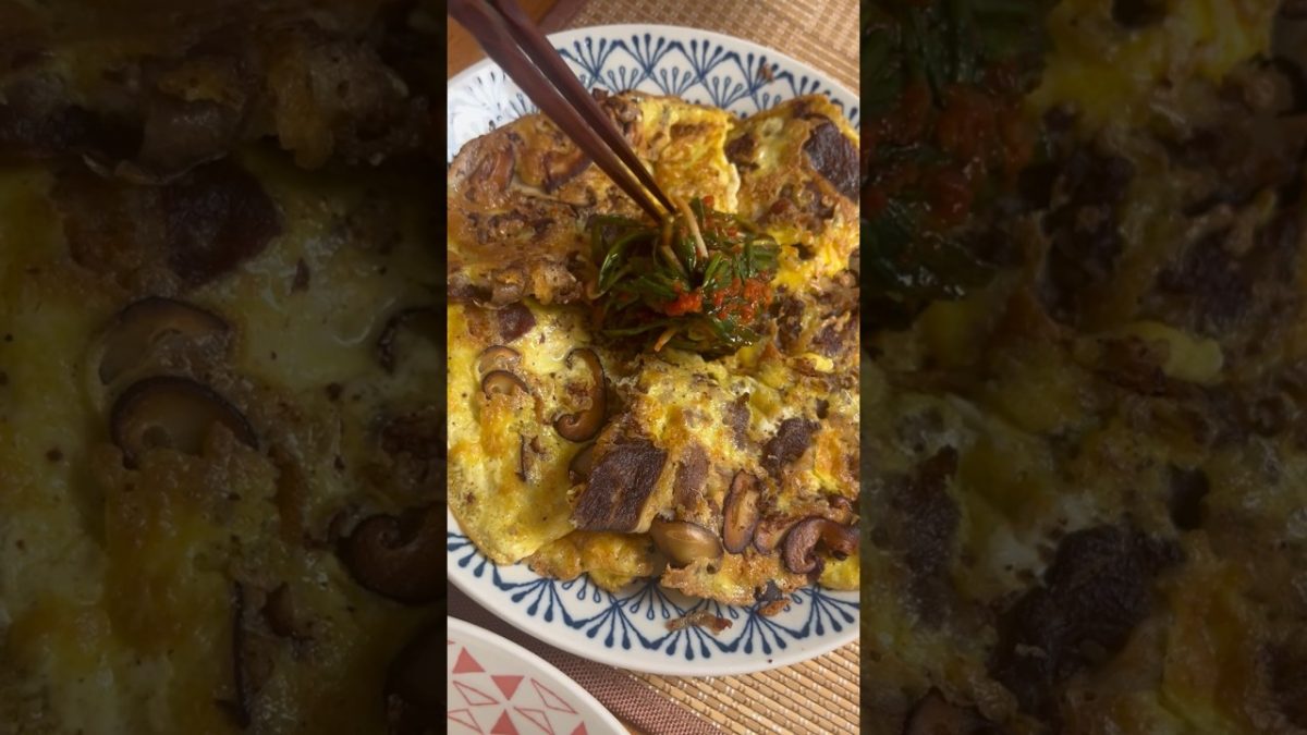 육전과 파김치 Pan-fried Battered Beef (feat. green onion kimchi)