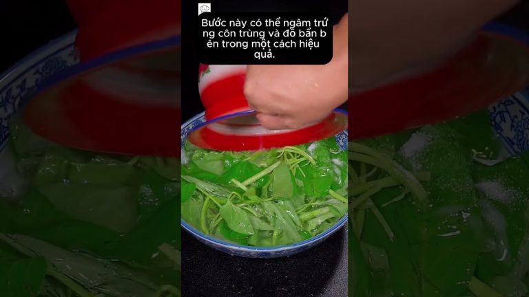 Cách làm rau muống xào tỏi tại nhà #short  #food #nauan #seafood #monngon