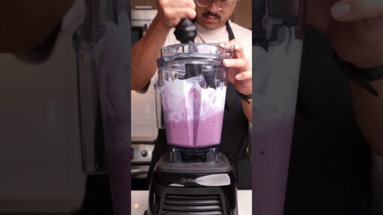 FROZEN BLUEBERRY YOGURT [👇🏻Recipe]