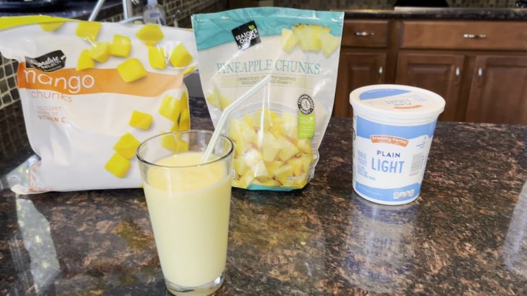 Mango Pineapple Smoothie