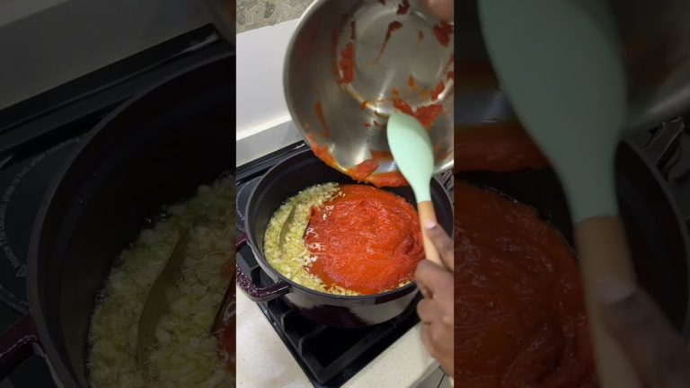 DELICIOUS BEEF STEW #youtubeshorts #cooking #food #recipe