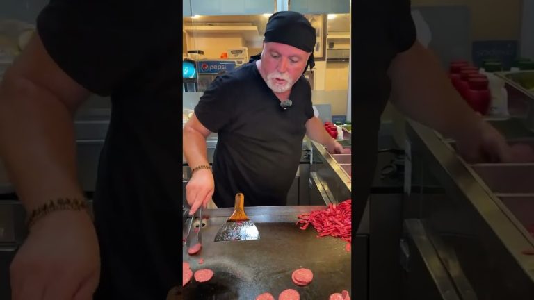 İzmir'de Türker Usta'dan İZMİR SANDVİÇ 💯👌#reklam