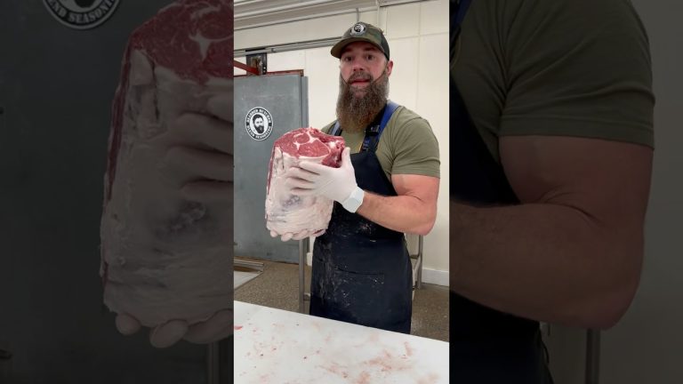 Prepping a Beef Rib Section. 🔪🥩 #shorts #fyp #viral #butcher