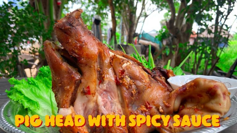 Roast Pig Head with Spicy Sauce l Mao Cooking