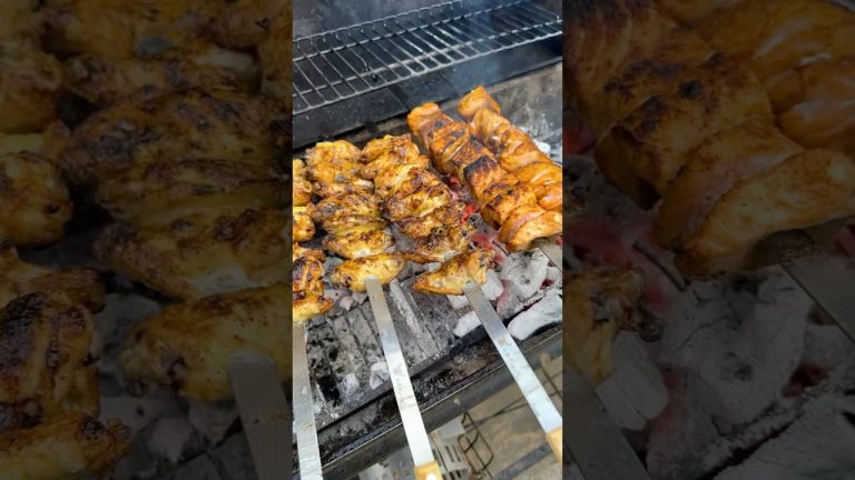 🔥🐟🍗 Sword Fight: Chicken or Fish?