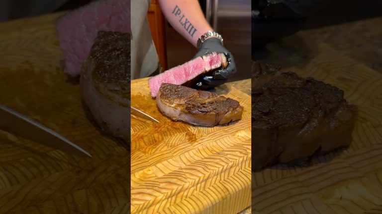 🍑🥩🔪 Tomah-Awkward