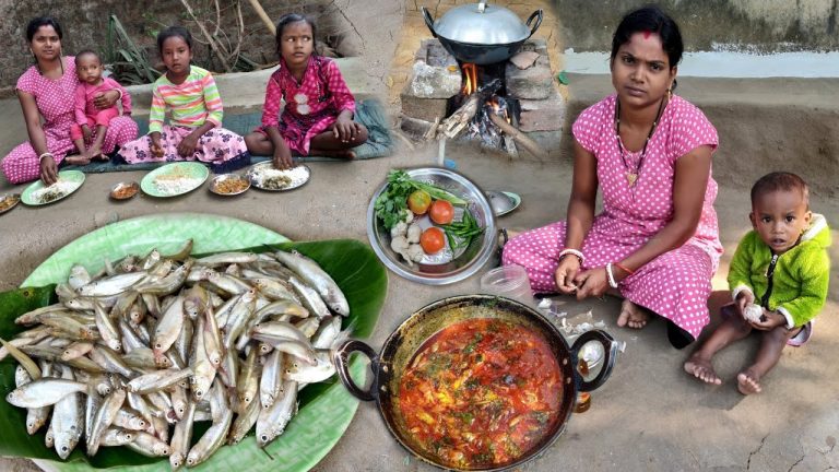 SMALL FISH  curry Recipe Village Style | small fish cooking and eating Cooking by santali mother