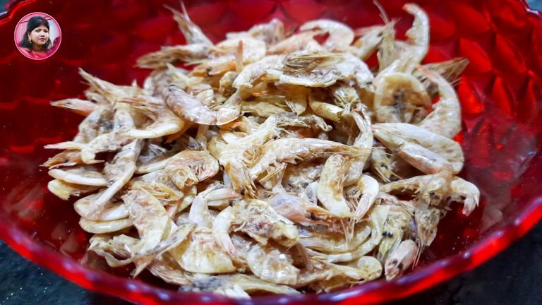 Dry prawn fish recipe bengali style | Sukhi jhinga machli banane ki recipe | Dry shrimp with tomato
