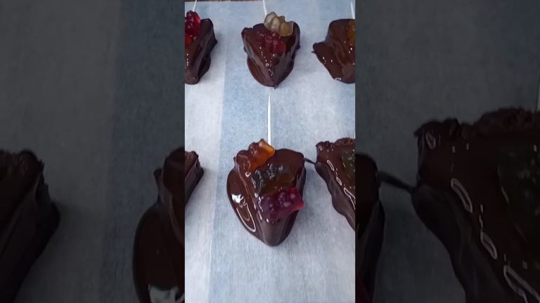 Easiest no bake chocolate bars 🍫😋 #shorts #easyrecipes #chocolate